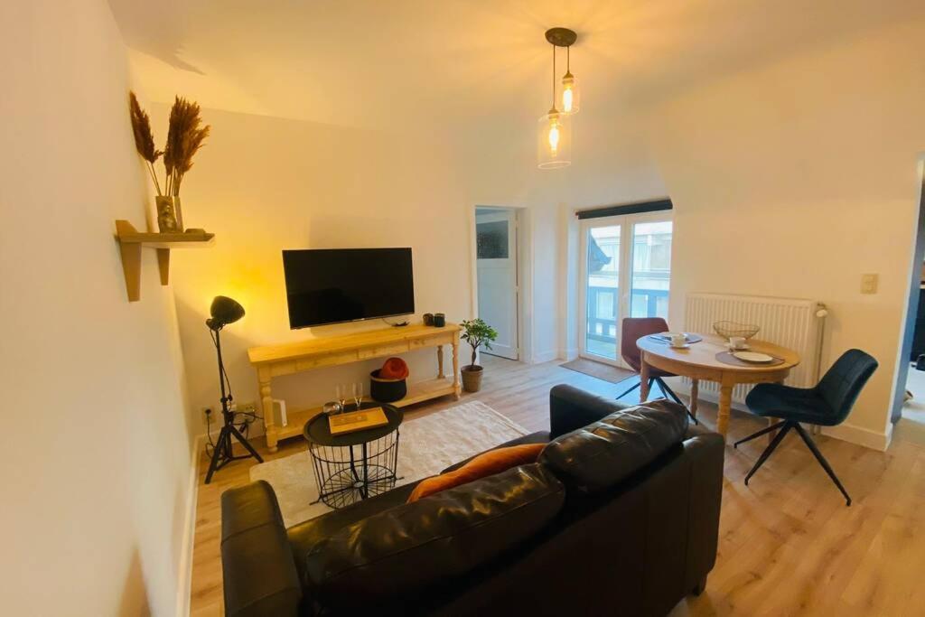 Recently Renovated Appartement 150M From The Beach De Haan Eksteriør bilde